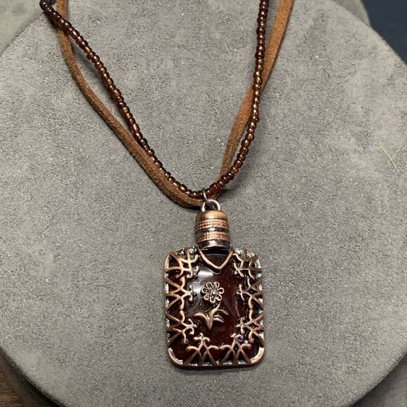 Unbranded Jewelry - Vintage Beaded & Leather 14” Necklace With Floral Bottle Pendant, Copper Tones